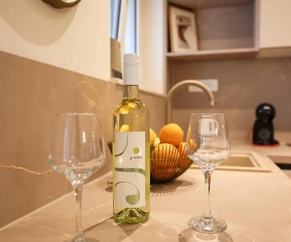 Apartment Golden Sea Organ *