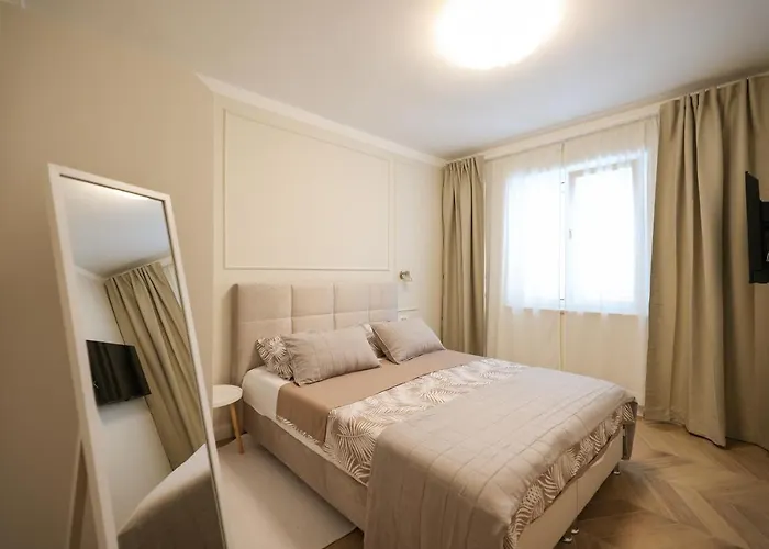 Apartment Golden Sea Organ